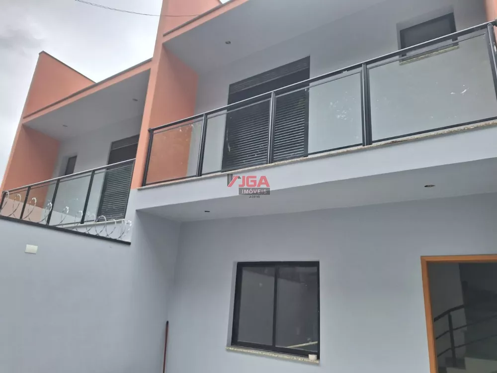 Sobrado à venda com 2 quartos, 90m² - Foto 2