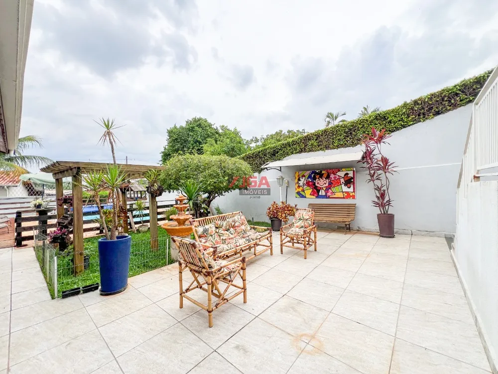 Casa, 4 quartos, 217 m² - Foto 6