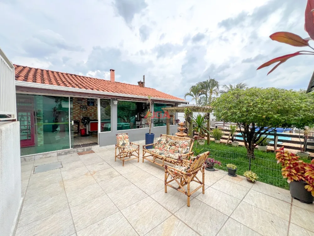 Casa, 4 quartos, 217 m² - Foto 7