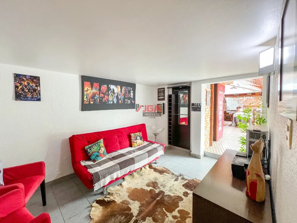 Casa, 4 quartos, 217 m² - Foto 4