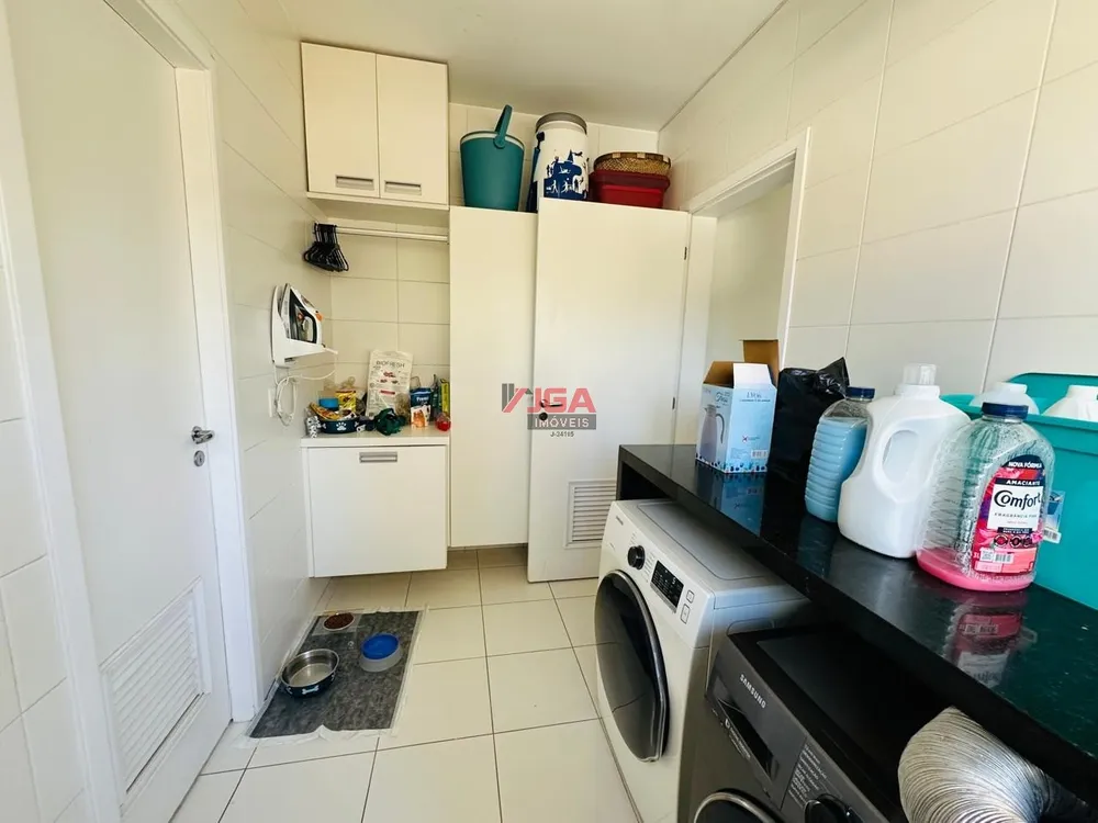 Apartamento, 4 quartos, 233 m² - Foto 12