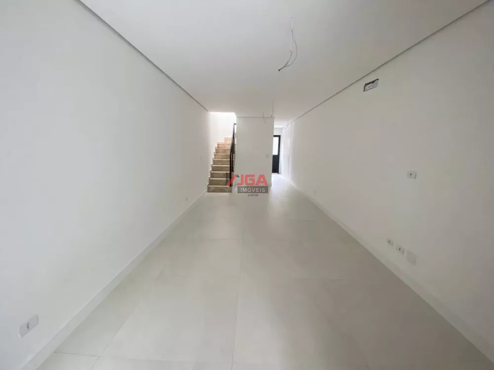 Sobrado à venda com 3 quartos, 85m² - Foto 3