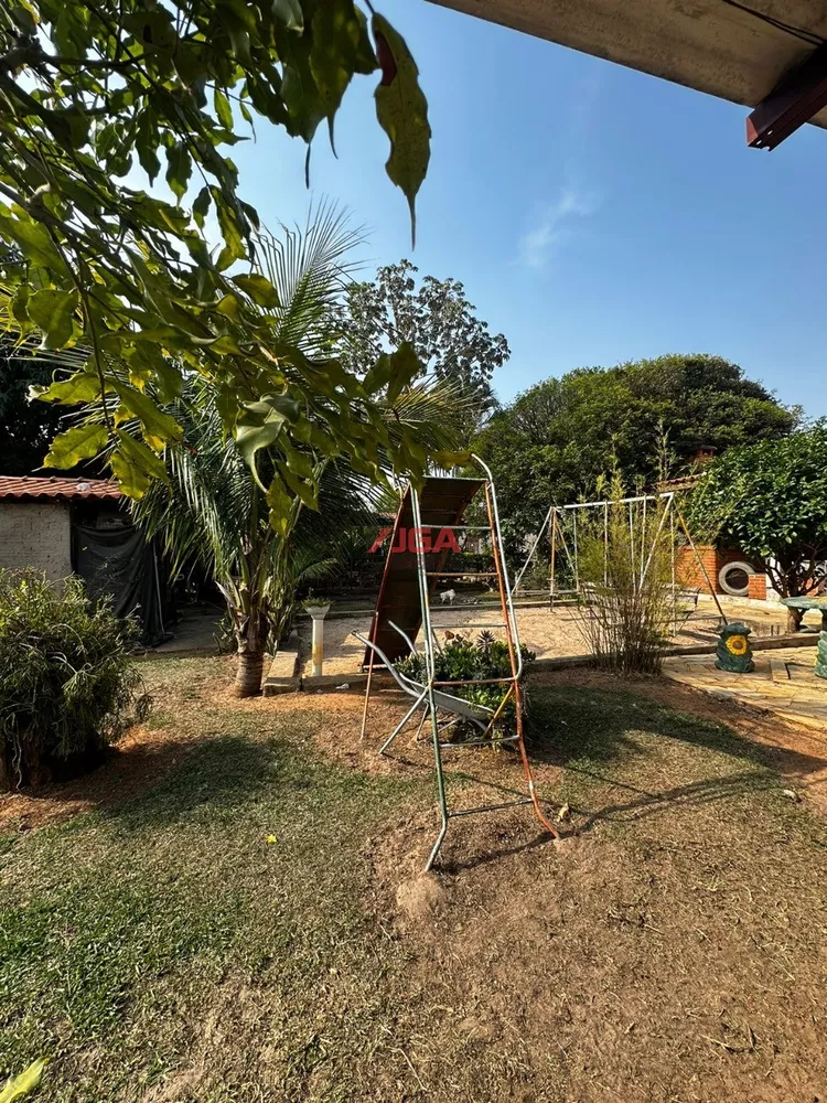 Fazenda à venda com 3 quartos, 1000m² - Foto 4