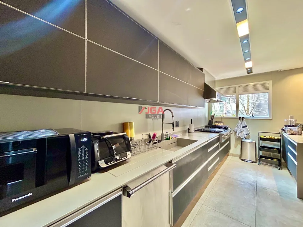 Apartamento, 3 quartos, 236 m² - Foto 16