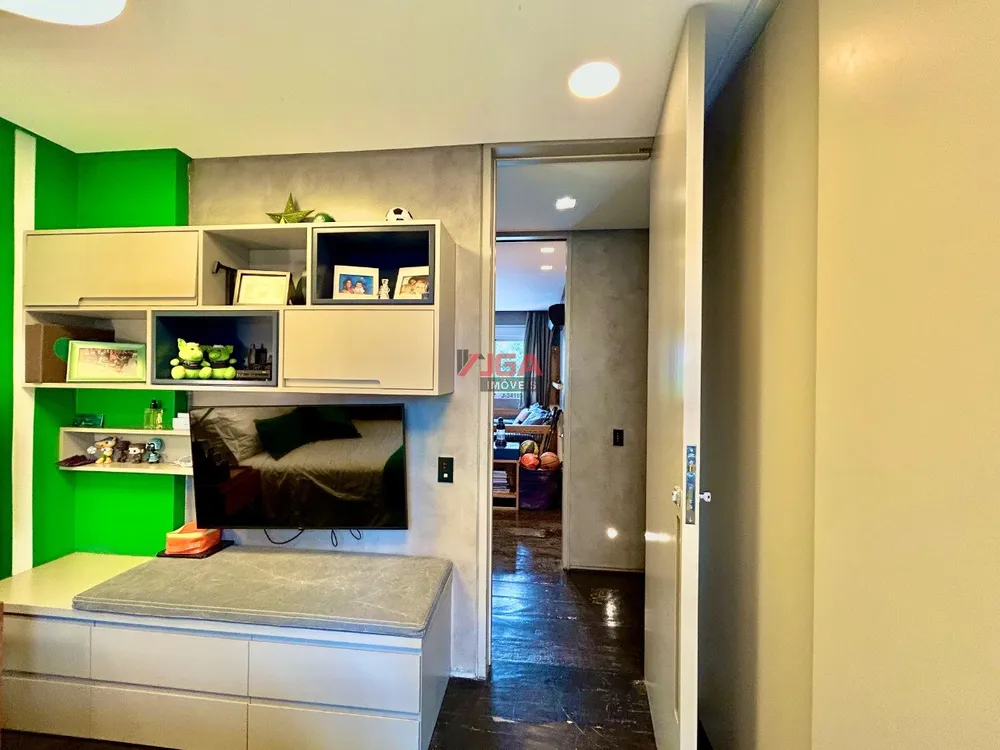 Apartamento, 3 quartos, 236 m² - Foto 12