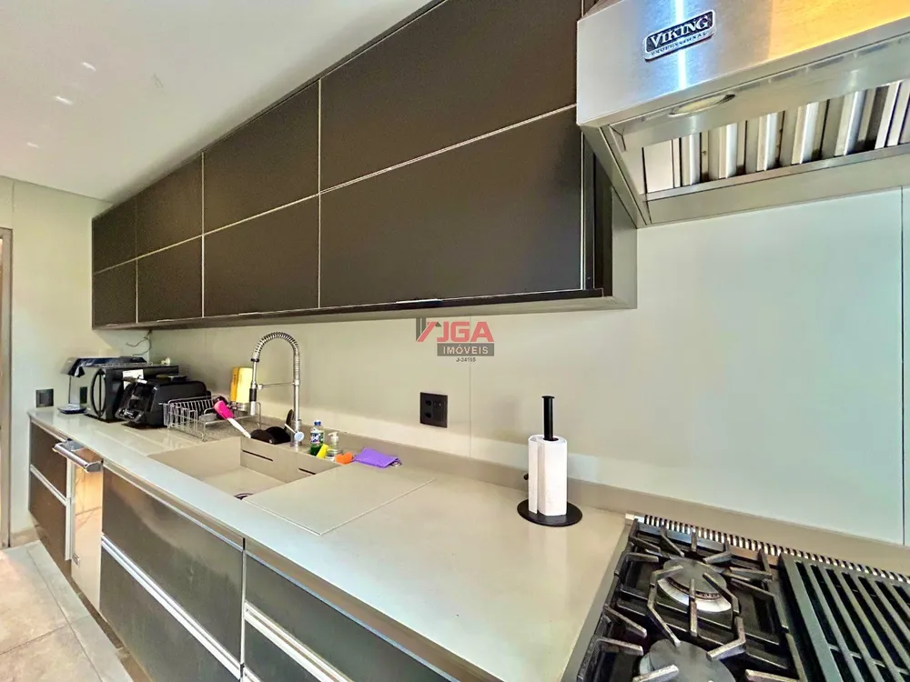 Apartamento, 3 quartos, 236 m² - Foto 10