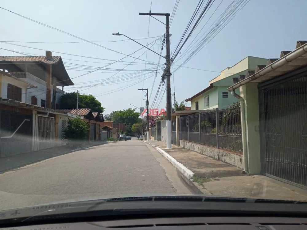 Casa, 3 quartos, 250 m² - Foto 3
