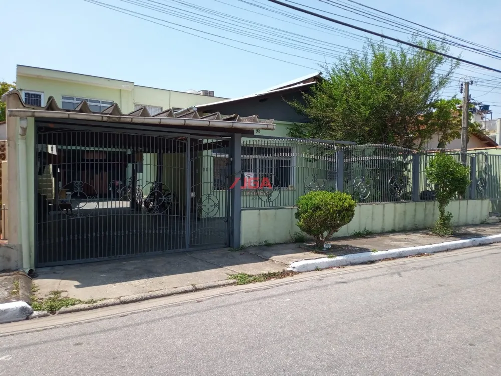 Casa, 3 quartos, 250 m² - Foto 14