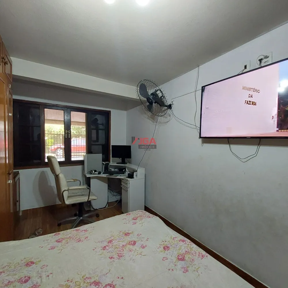 Casa, 3 quartos, 200 m² - Foto 3