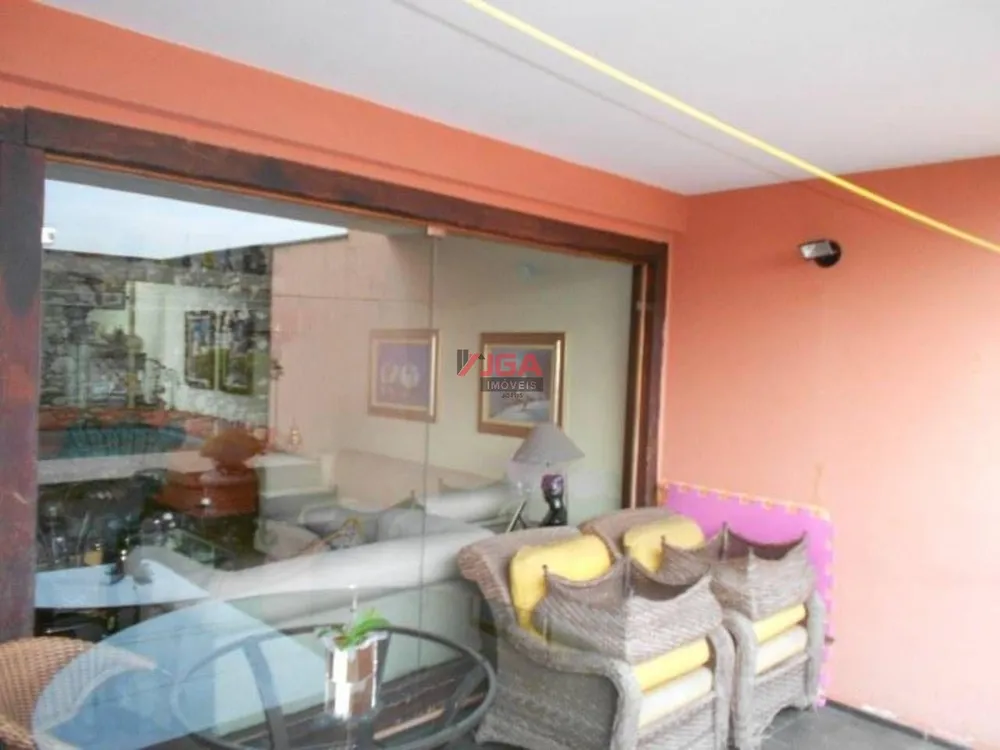 Casa, 3 quartos, 352 m² - Foto 4