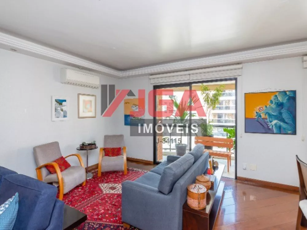 Apartamento à venda com 3 quartos, 161m² - Foto 1