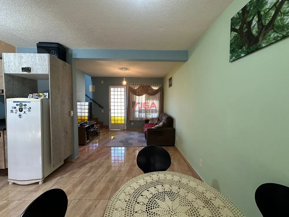 Casa, 2 quartos, 64 m² - Foto 1