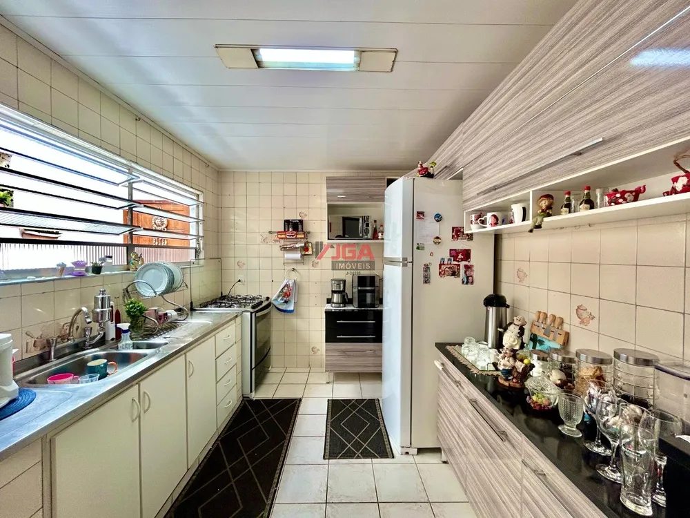 Sobrado, 4 quartos, 350 m² - Foto 4