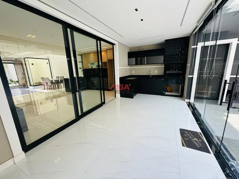 Sobrado, 4 quartos, 245 m² - Foto 5