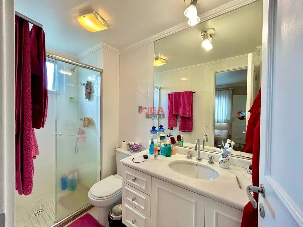 Apartamento, 3 quartos, 136 m² - Foto 3