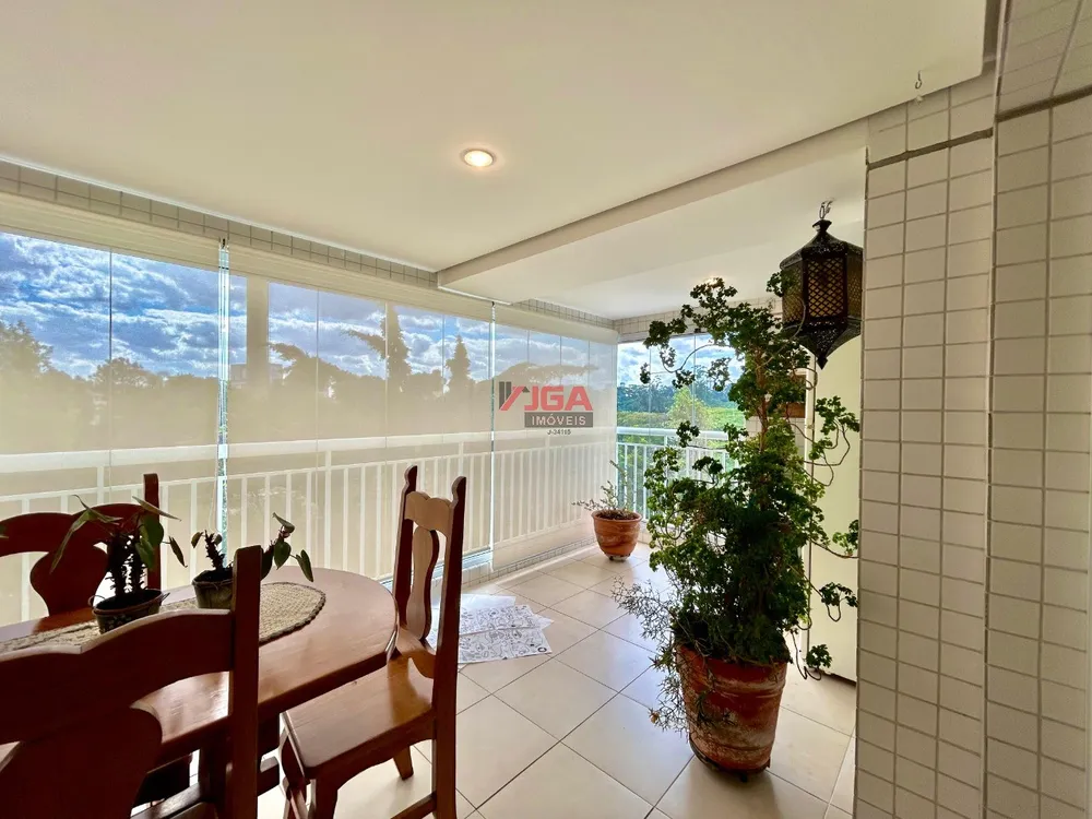 Apartamento, 3 quartos, 136 m² - Foto 2