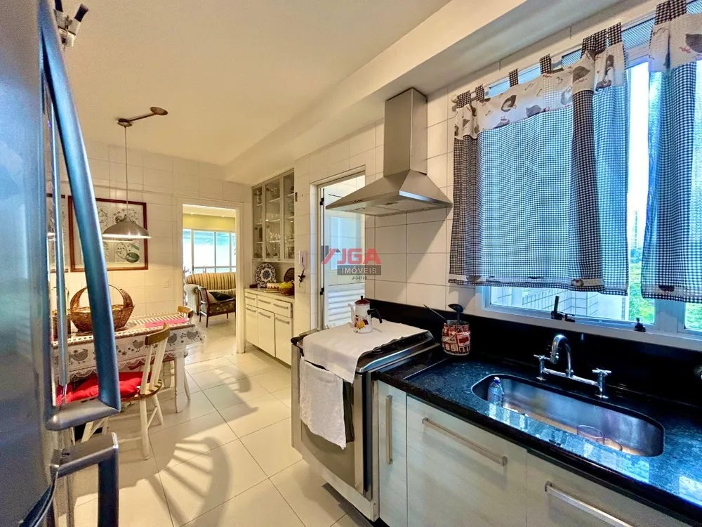 Apartamento, 3 quartos, 136 m² - Foto 4