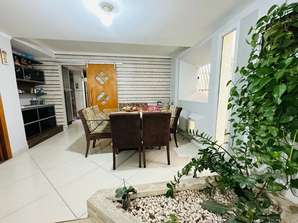 Sobrado, 3 quartos, 190 m² - Foto 3