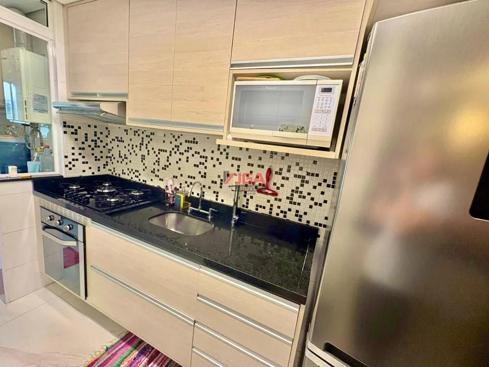 Apartamento, 3 quartos, 81 m² - Foto 4