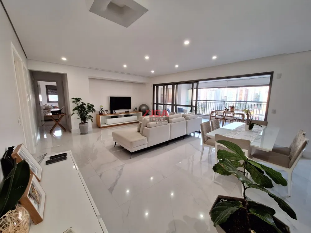 Apartamento, 3 quartos, 150 m² - Foto 2