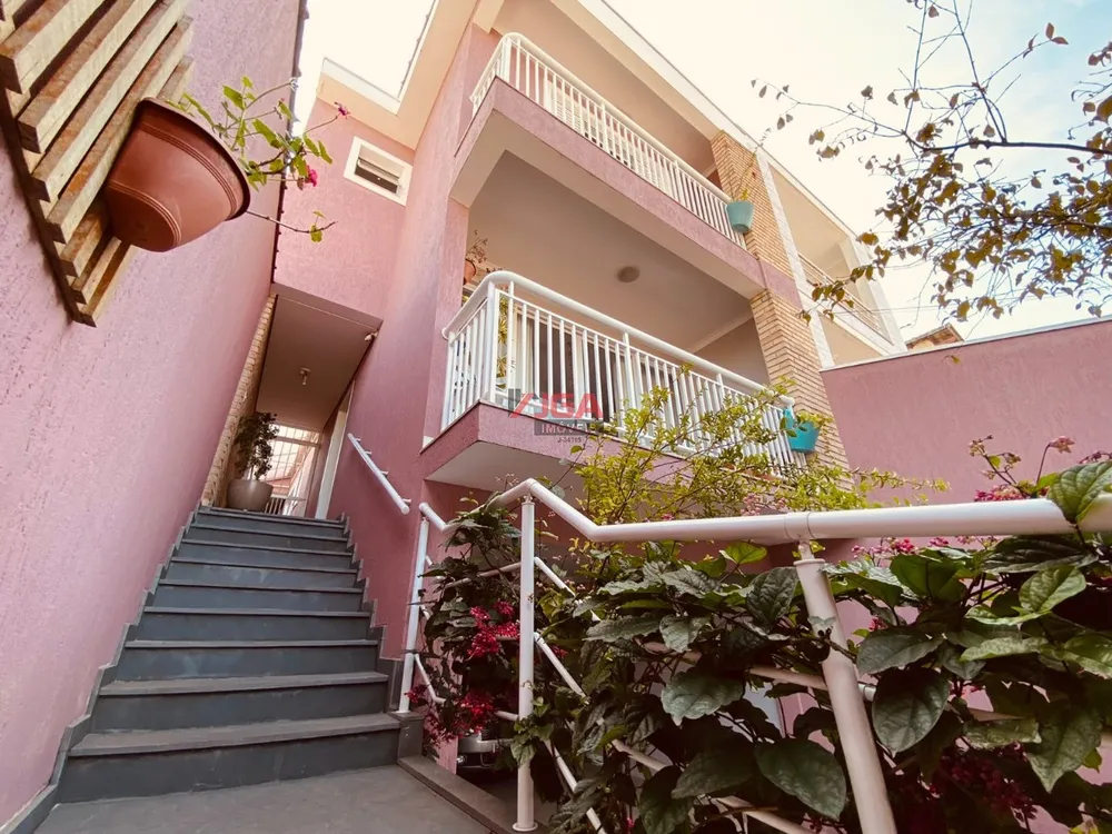 Casa, 3 quartos - Foto 1