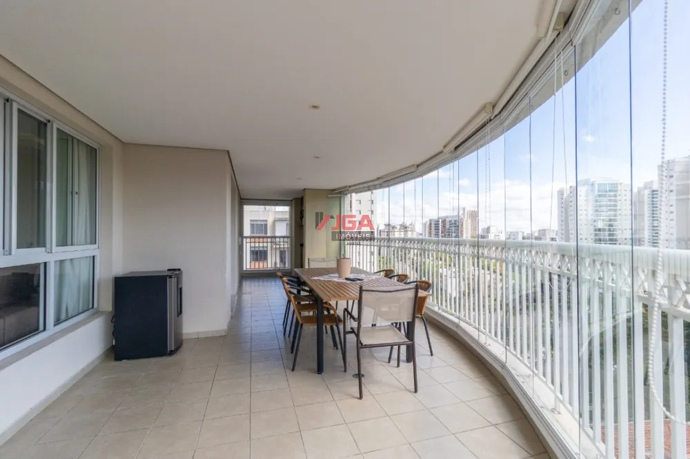Apartamento, 4 quartos, 247 m² - Foto 1