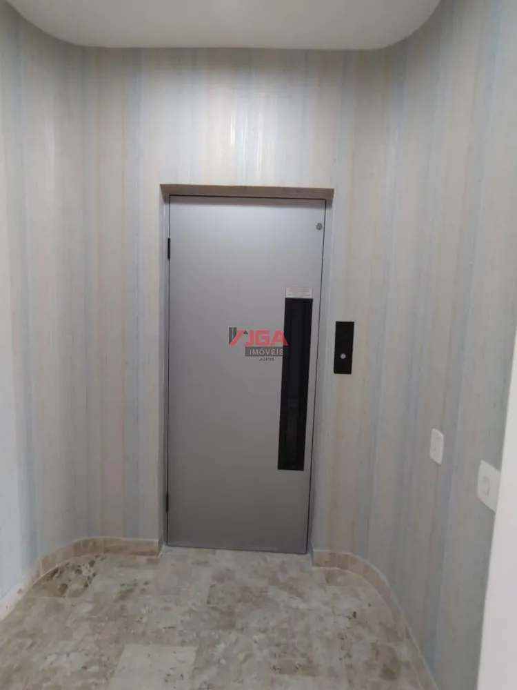 Apartamento, 3 quartos, 280 m² - Foto 2