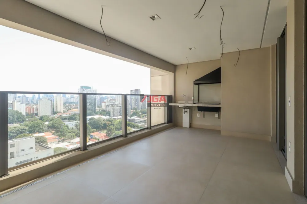 Apartamento, 3 quartos, 232 m² - Foto 2
