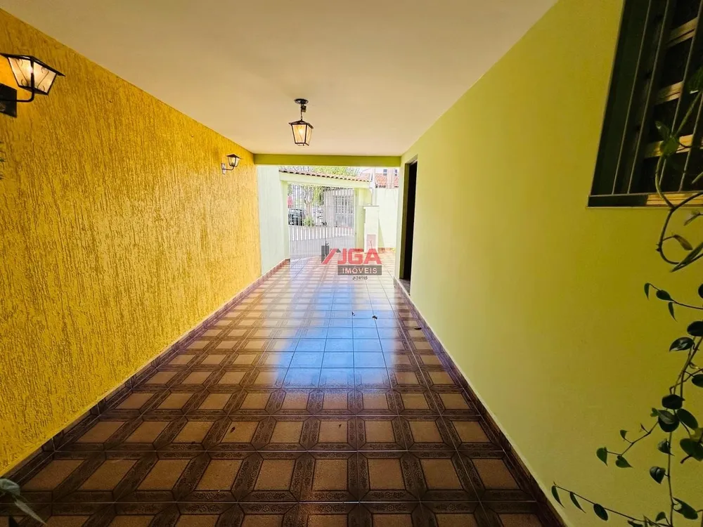Casa, 3 quartos, 226 m² - Foto 7
