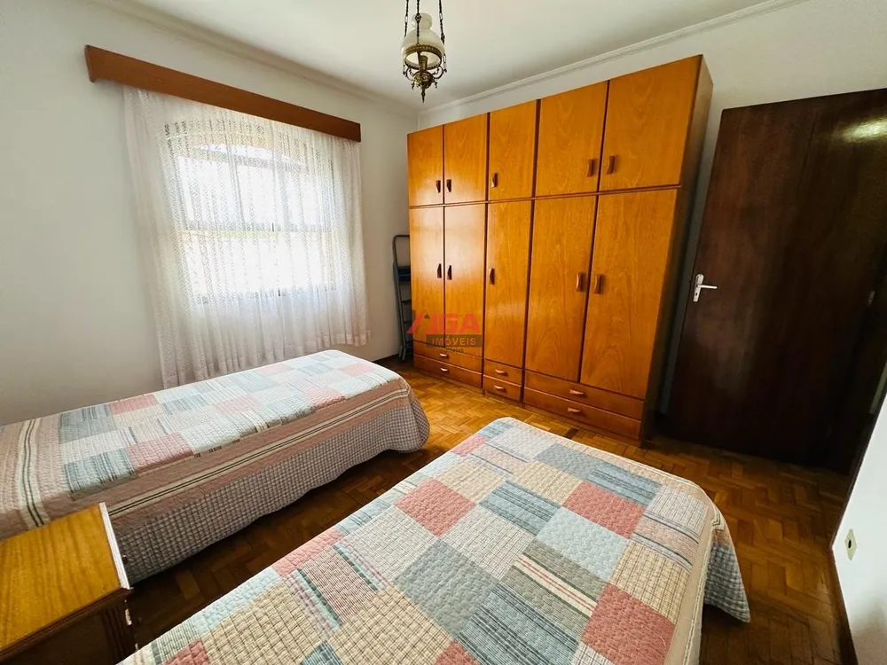 Casa, 3 quartos, 226 m² - Foto 10
