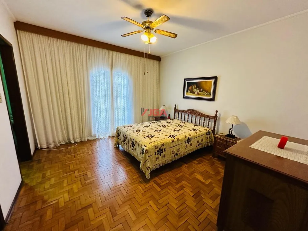 Casa, 3 quartos, 226 m² - Foto 5