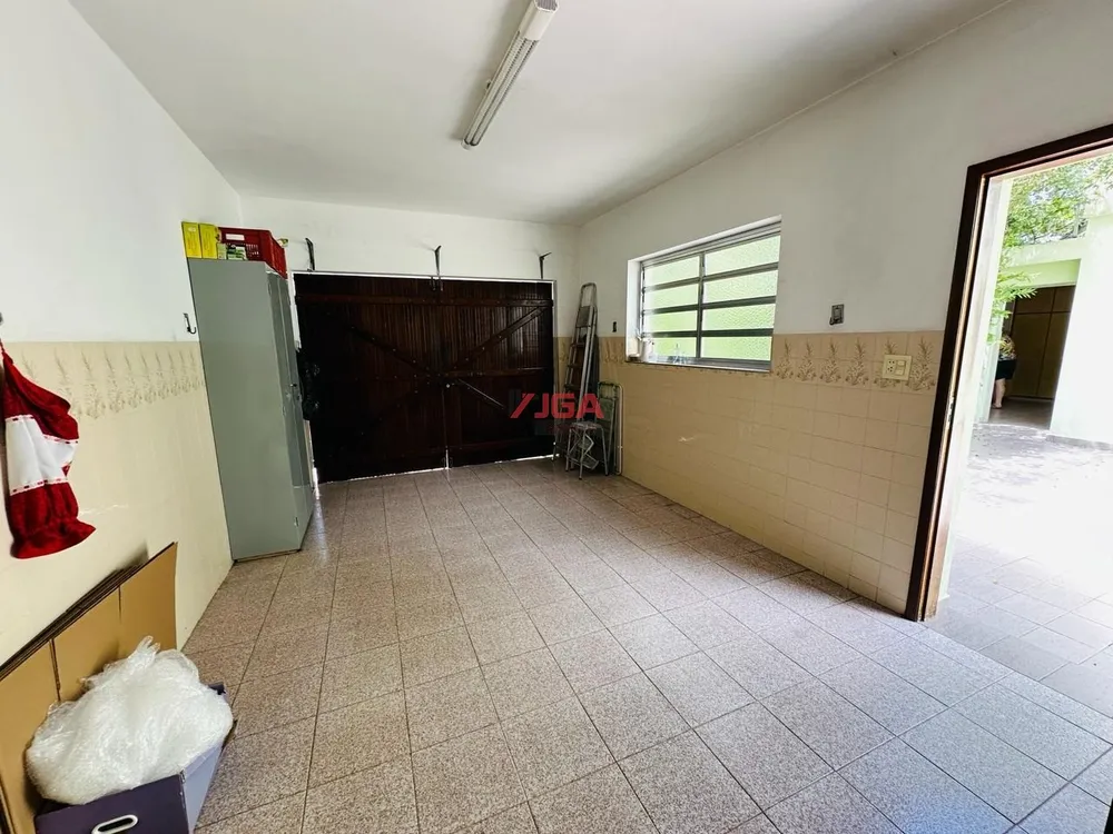 Casa, 3 quartos, 226 m² - Foto 1