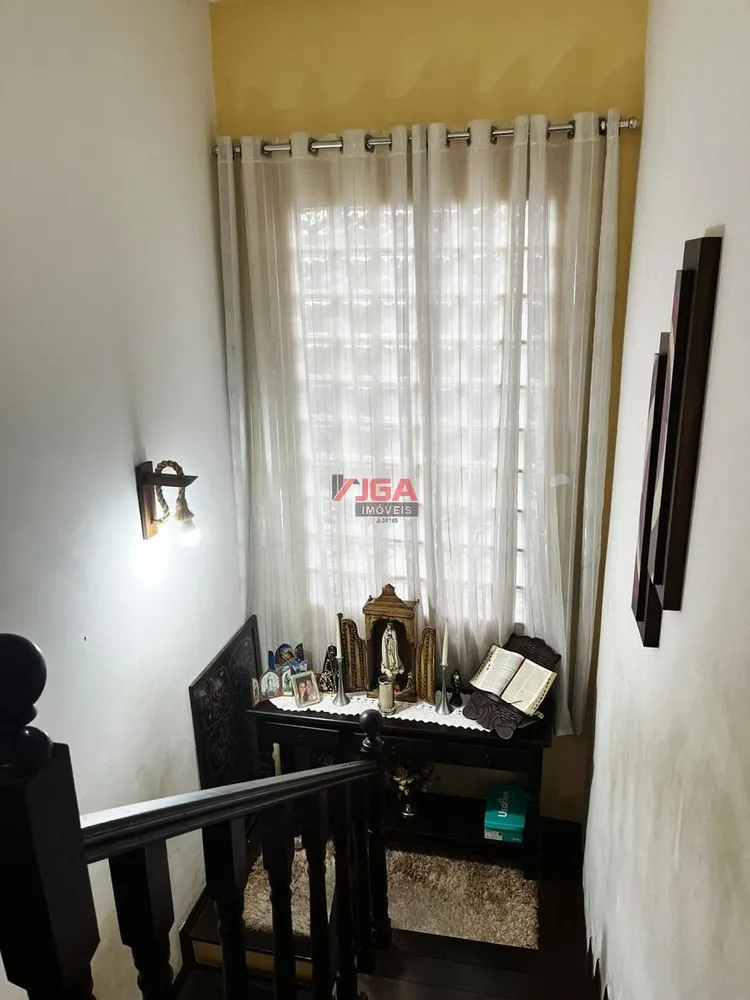 Casa, 3 quartos, 190 m² - Foto 3