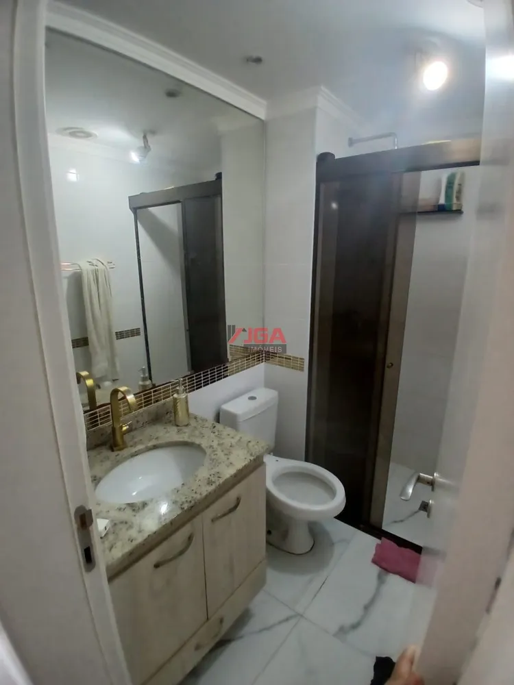 Apartamento, 3 quartos, 81 m² - Foto 2
