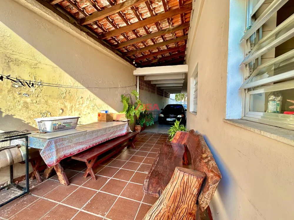 Casa, 5 quartos, 324 m² - Foto 9