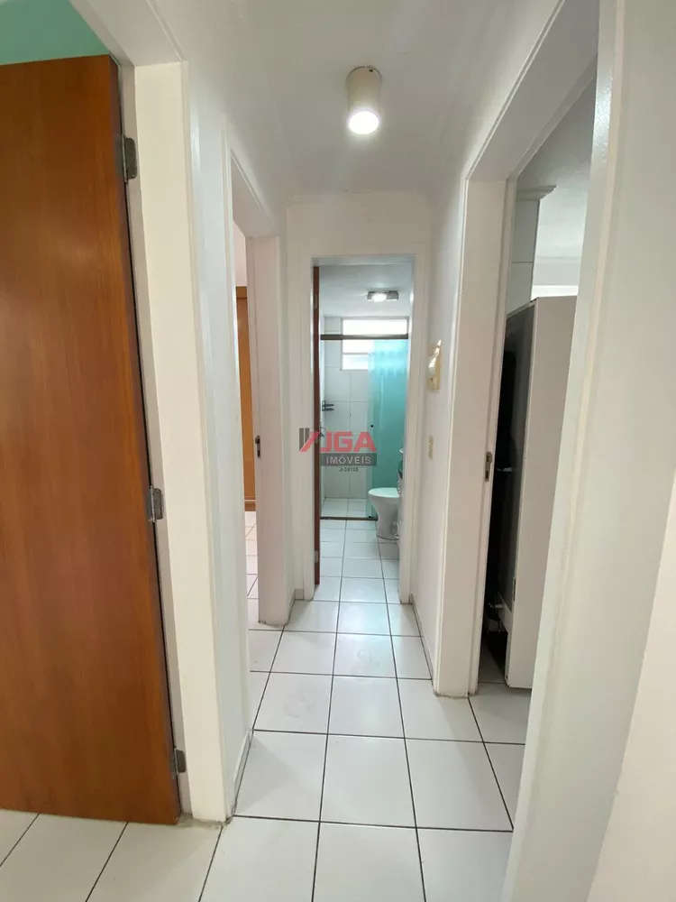 Apartamento à venda com 2 quartos, 49m² - Foto 3