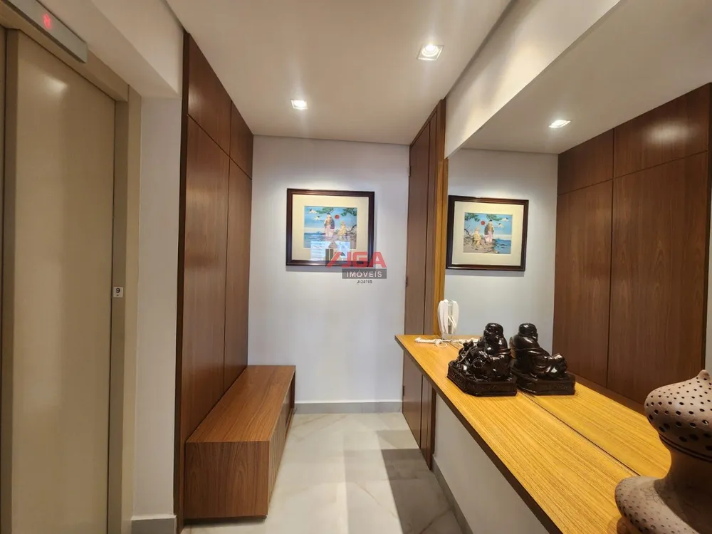 Apartamento, 3 quartos, 150 m² - Foto 2