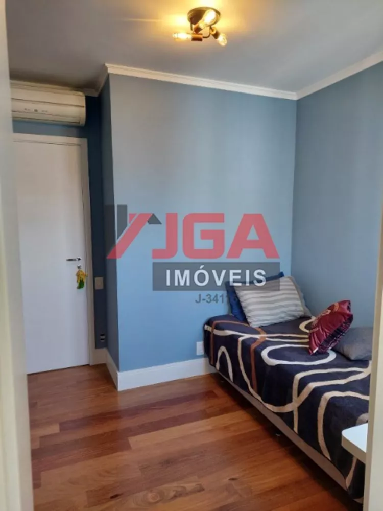 Apartamento à venda com 3 quartos, 136m² - Foto 3