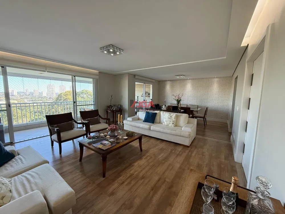 Apartamento, 3 quartos, 185 m² - Foto 1