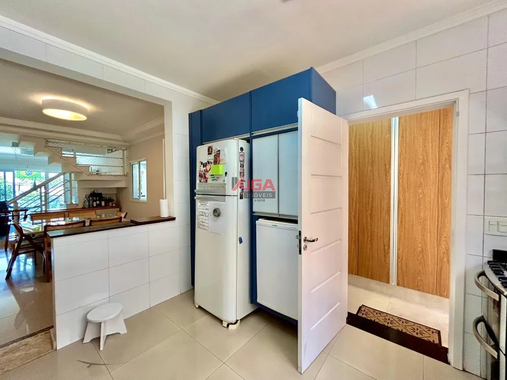 Sobrado, 4 quartos, 200 m² - Foto 6