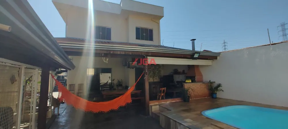 Sobrado, 3 quartos, 164 m² - Foto 1