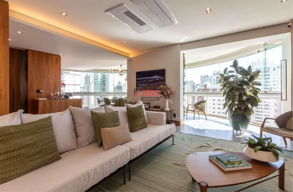 Apartamento, 3 quartos, 210 m² - Foto 2