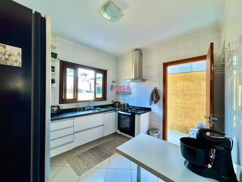 Sobrado, 3 quartos, 135 m² - Foto 3