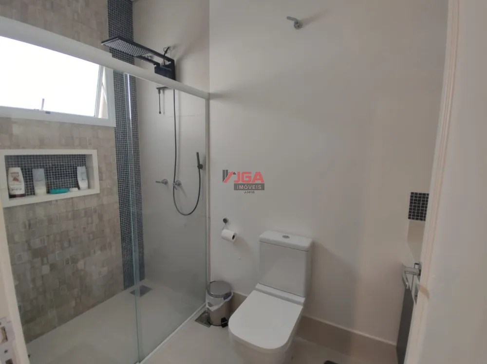 Sobrado, 3 quartos, 270 m² - Foto 1