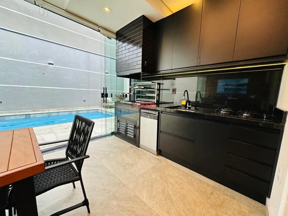Sobrado, 4 quartos, 280 m² - Foto 4