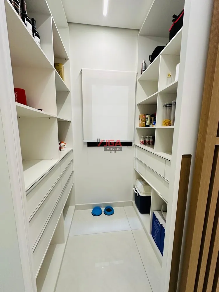 Sobrado, 4 quartos, 280 m² - Foto 6