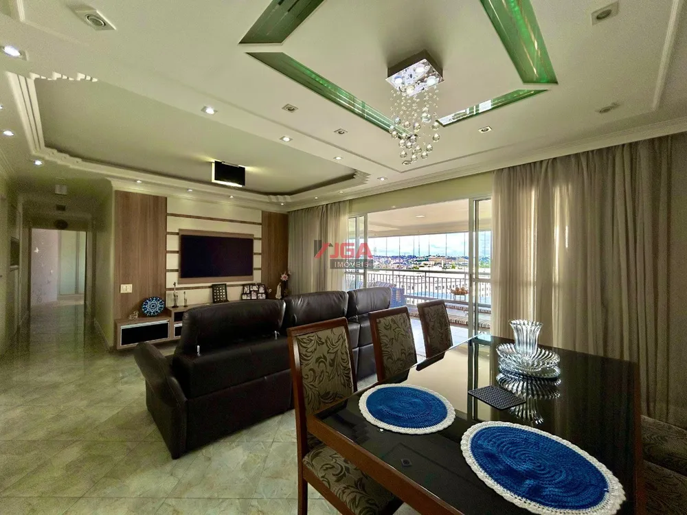 Apartamento, 3 quartos, 136 m² - Foto 1