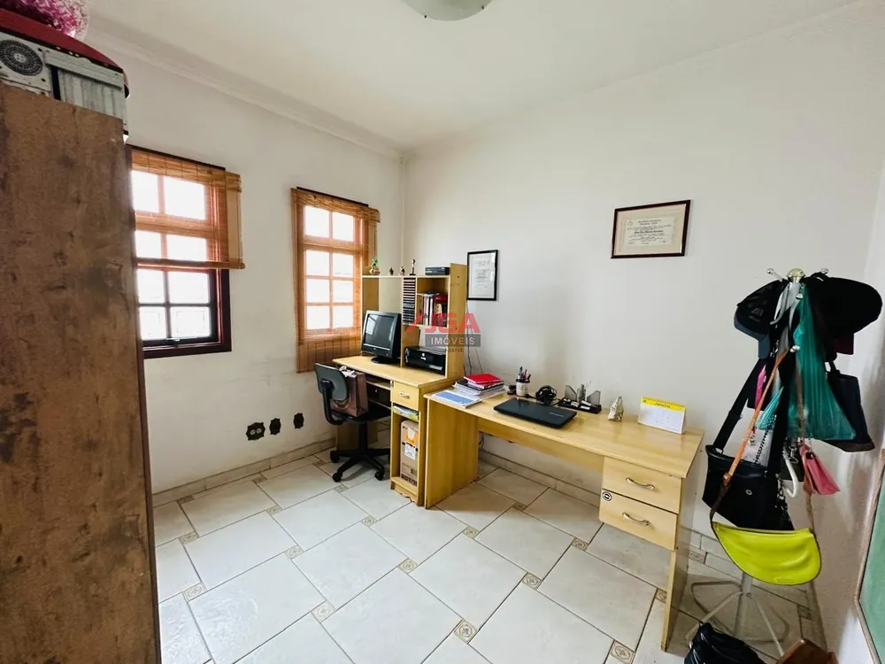 Casa, 4 quartos, 300 m² - Foto 12