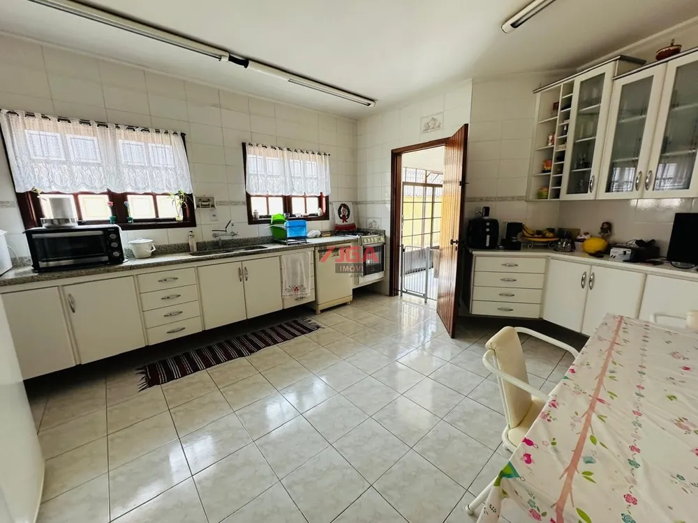 Casa, 4 quartos, 300 m² - Foto 10