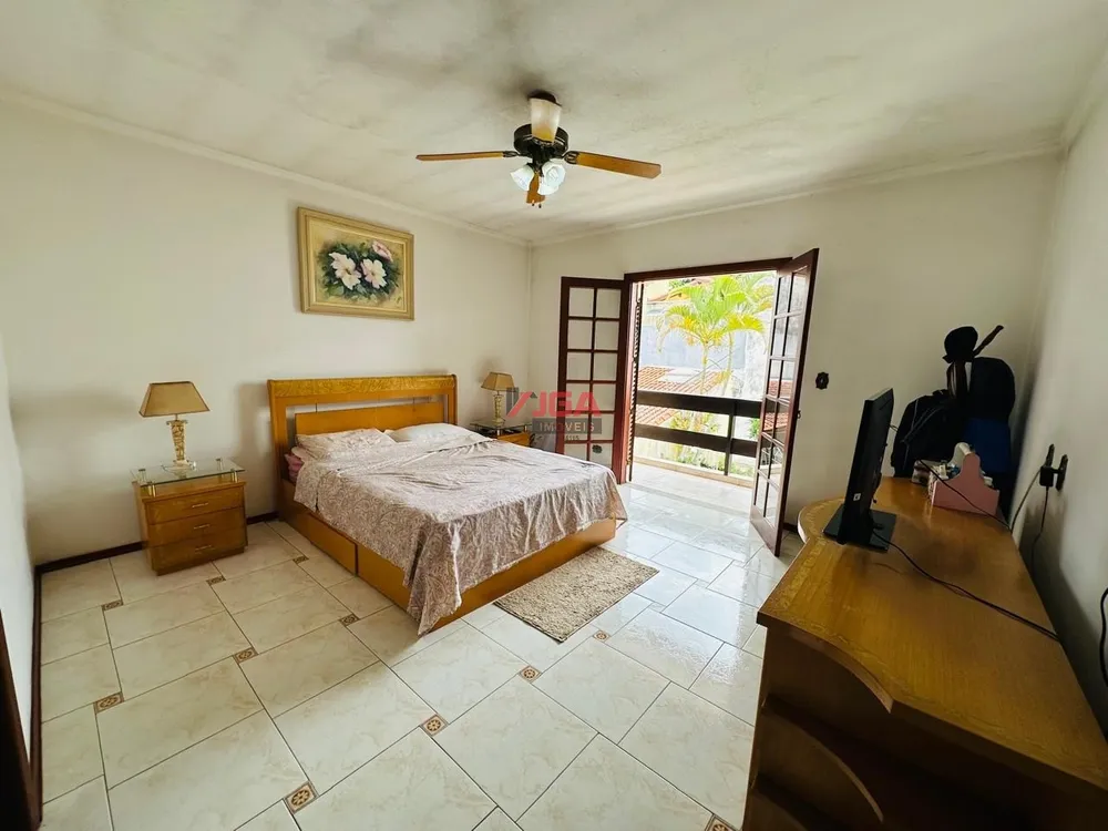 Casa, 4 quartos, 300 m² - Foto 14
